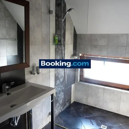 20 M From Sea Garden Greek Quarter City 3 Bedrooms 2 Baths Варна